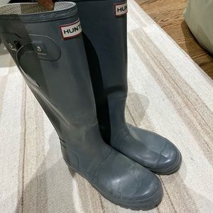 Grey Hunter rain boots size 7